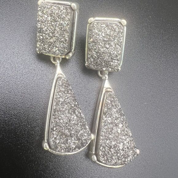 DRUZY Style Teardrop Earrings - Picture 5 of 7